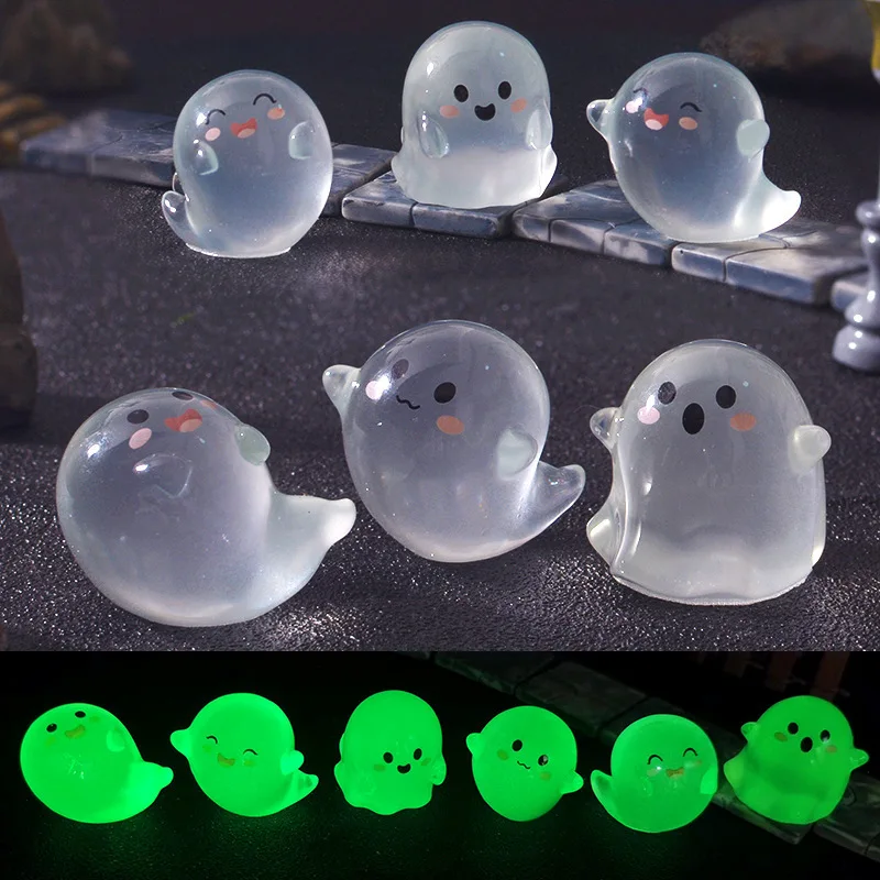 3Pcs Of Cute Halloween Ghost Small Sculptures Luminous Micro-Landscape Garden Art Decoration Small Ornaments  ZSY