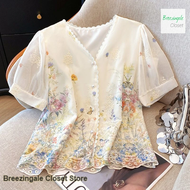 

Chinese V-neck embroidery fashion floral design sense age-reducing short shirt women's summer new casual Joker thin top t shirts
