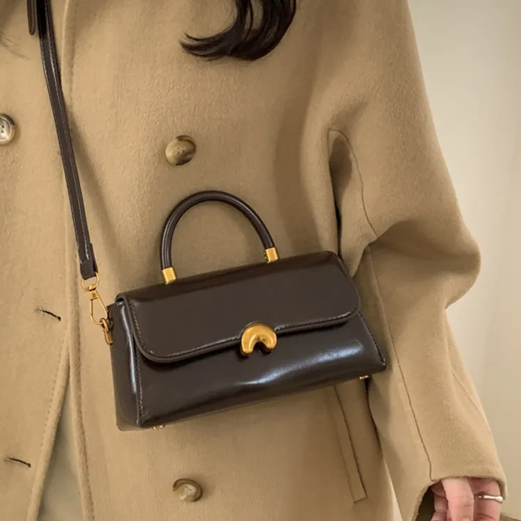 

Retro Crescent Moon Lock Small Square Bag Women's Luxury Leather Top Handle Handbag Vintage Crossbody Shoulder Purse 2026