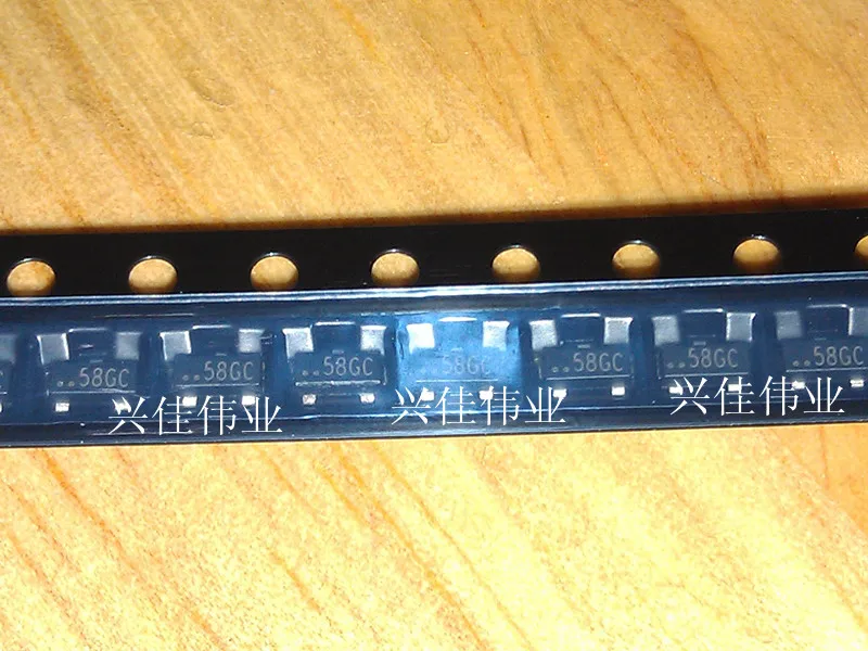 500PCS/LOT New XC6206P252MR SOT23 2.5V 58GC Screen Printing Positive Voltage Regulator Chip