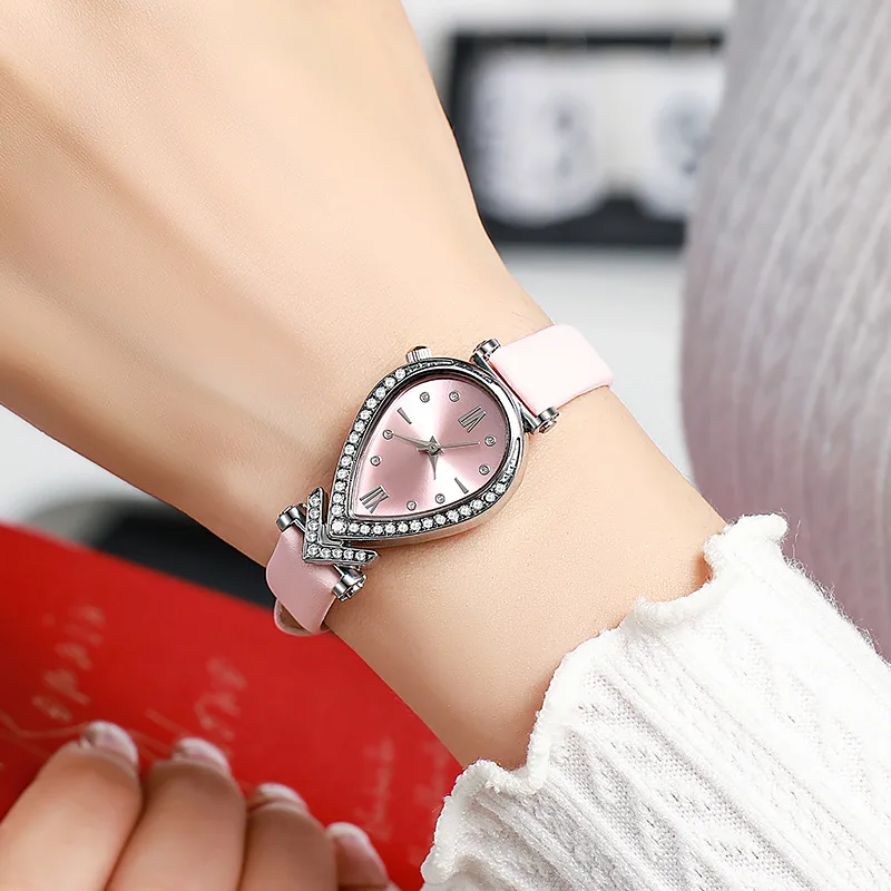 Women's Quartz Watch Korean Style Casual Ladies Wristwatch Water Drop Snake Shaped Diamonds Elegant Ladies Luxury Wristwatch