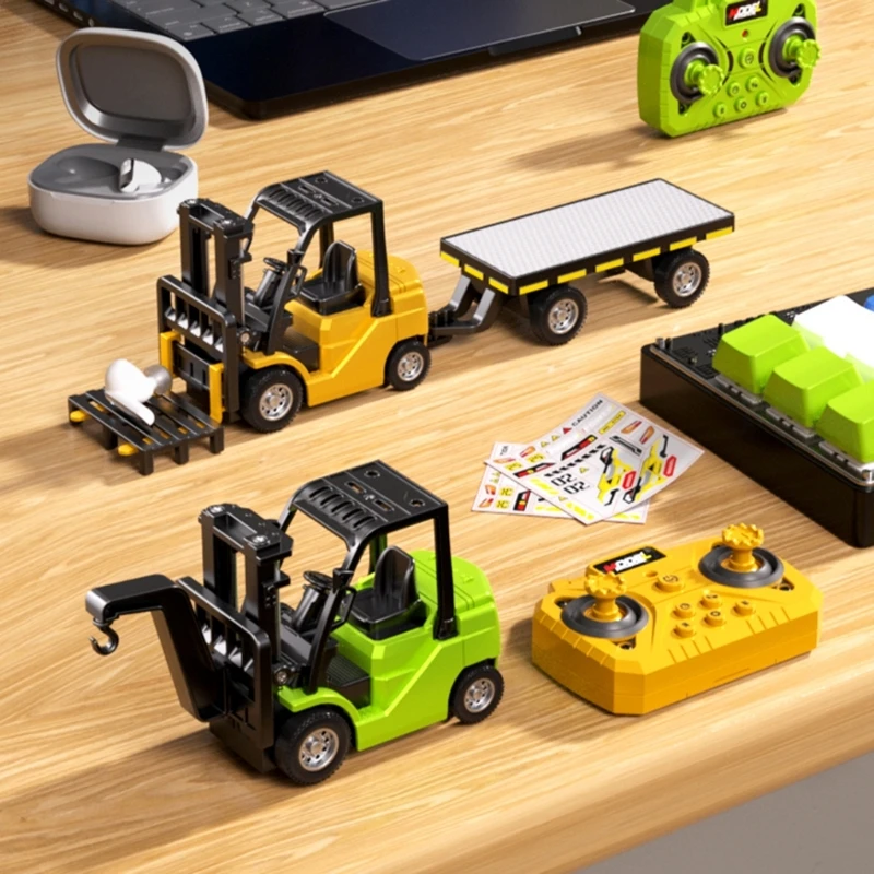 

Bluetooth-compatible-compatible Operate Miniature Forklift Model Strong 2 In 1 Remote Forklift Toy A2UB