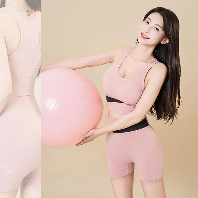 طقم بدلة يوجا بلون الخوخ سريع الجفاف عالي الخصر ورفع الورك طقم لياقة بدنية للجري ممتص للصدمات للنساء