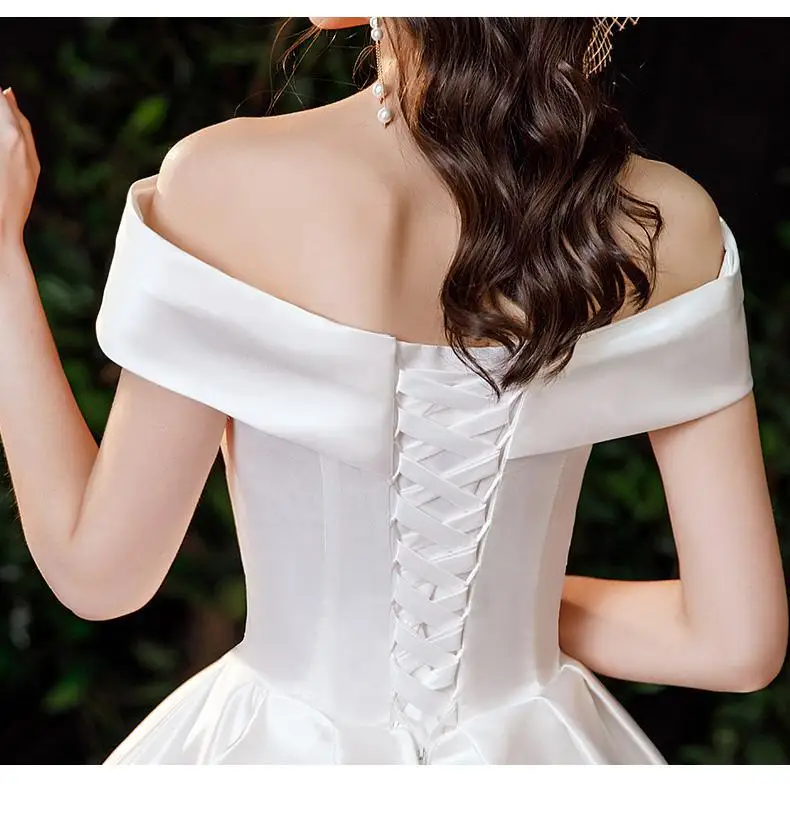 Vestido De novia De satén De manga corta, prenda sencilla con cuello Barco, talla grande, hecho a medida, novedad De 2023