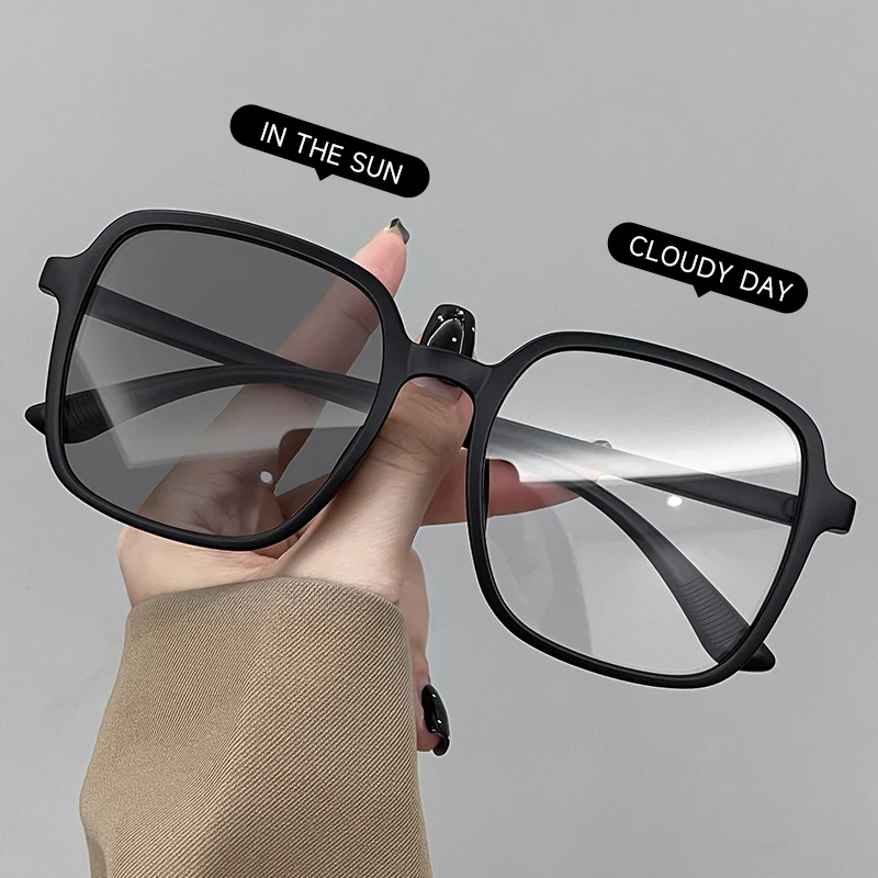Karos Modische Photochrome Sonnenbrille Übergroße Eckige Brille UV400 Blaulichtfilter Modischer Campus-Stil Brillen