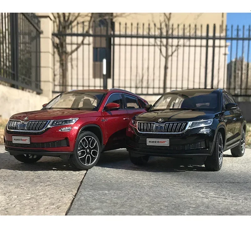 New 1/18 For VW Skoda KODIAQ SUV Diecast Metal SUV CAR MODEL Toys Gifts Collection Display Black/Red/Gold Metal,Plastic,Rubber