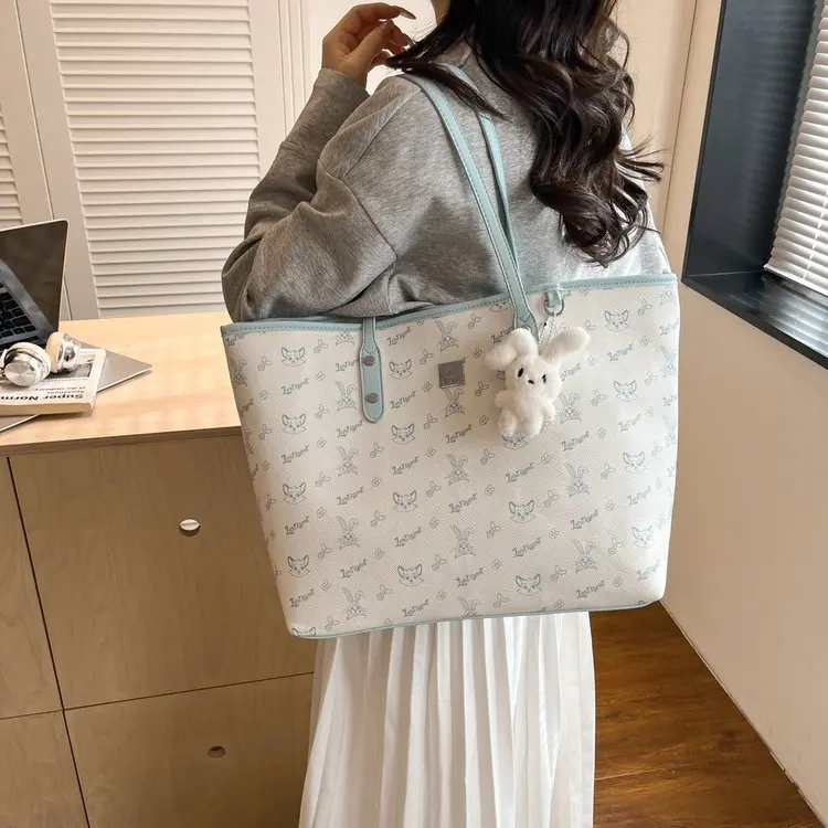 

2026 New Office Workers Commute Convenience Daily Versatile Niche Design Large Capacity Korean Version Tow Special Bag