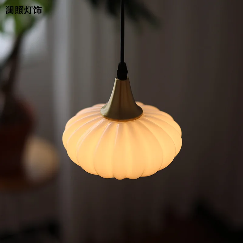 

Vintage Milky Glass Pendant Light, Antique Brass Mini Chandelier for Living Room/Bedside/Restaurant, B&B Sink Lighting Decor