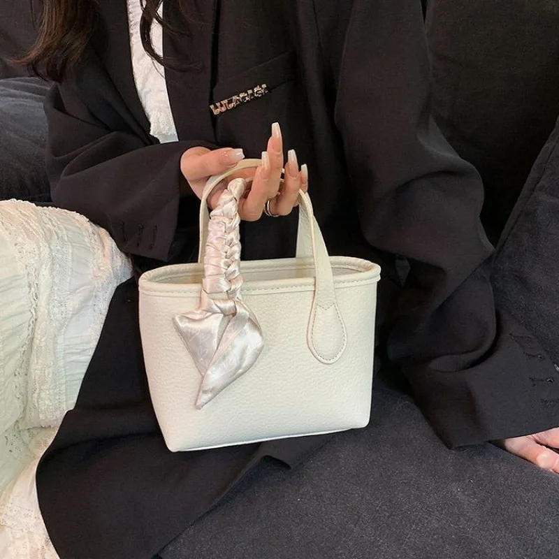 

Fashion Retro Designer Solid Color Diaper Bag Elegant Crossbody Handbag For Women Luxury Large Capacity Leather Tote
