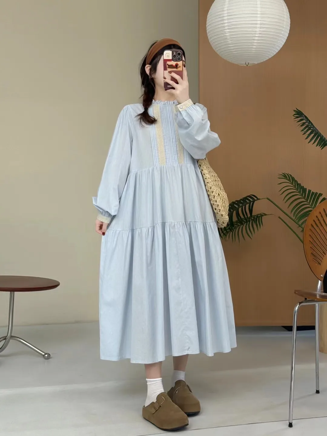 

Длинное хлопковое платье свободного кроя А-силуэта с кружевной отделкой, повседневное, весна 2026, с цветочным принтом, элегантное