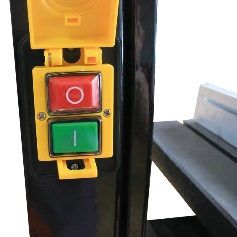 เครื่องเลื่อยสายพานขนาด 12 นิ้ว สำหรับตัดไม้