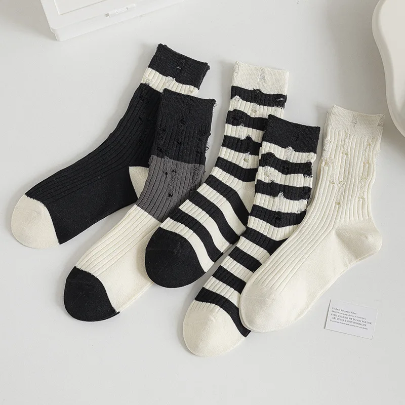 Black Striped Ripped Socks Women\'s Mid-tube Socks Spring and Summer New Double Needle Beggar Net Infrared Wear Women\'s Socks