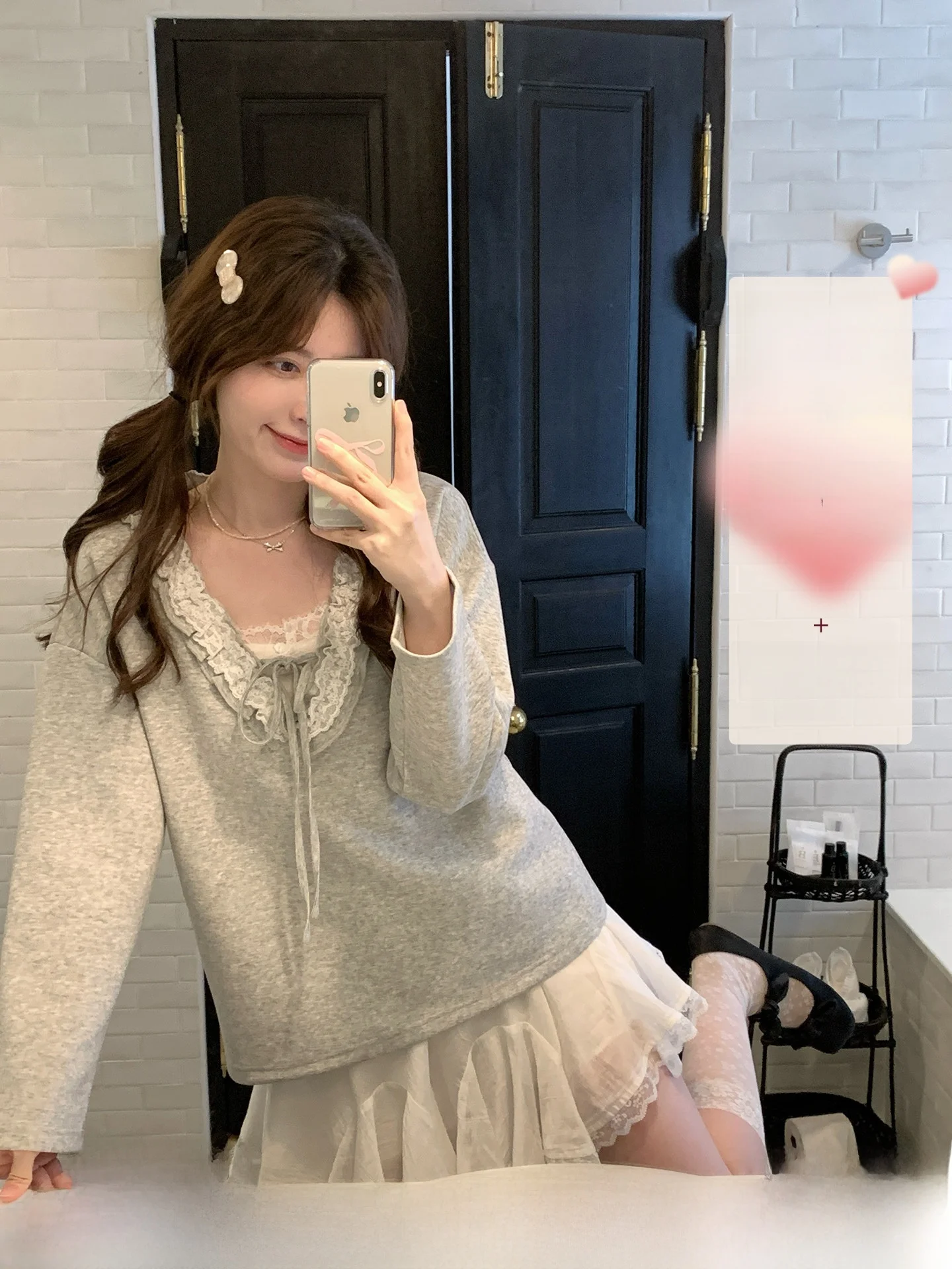 

Женская свободная футболка с длинным рукавом PtonUmi Spring Sweet Bittern с V-образным вырезом и оборками по низу, весенне-летний дизайн