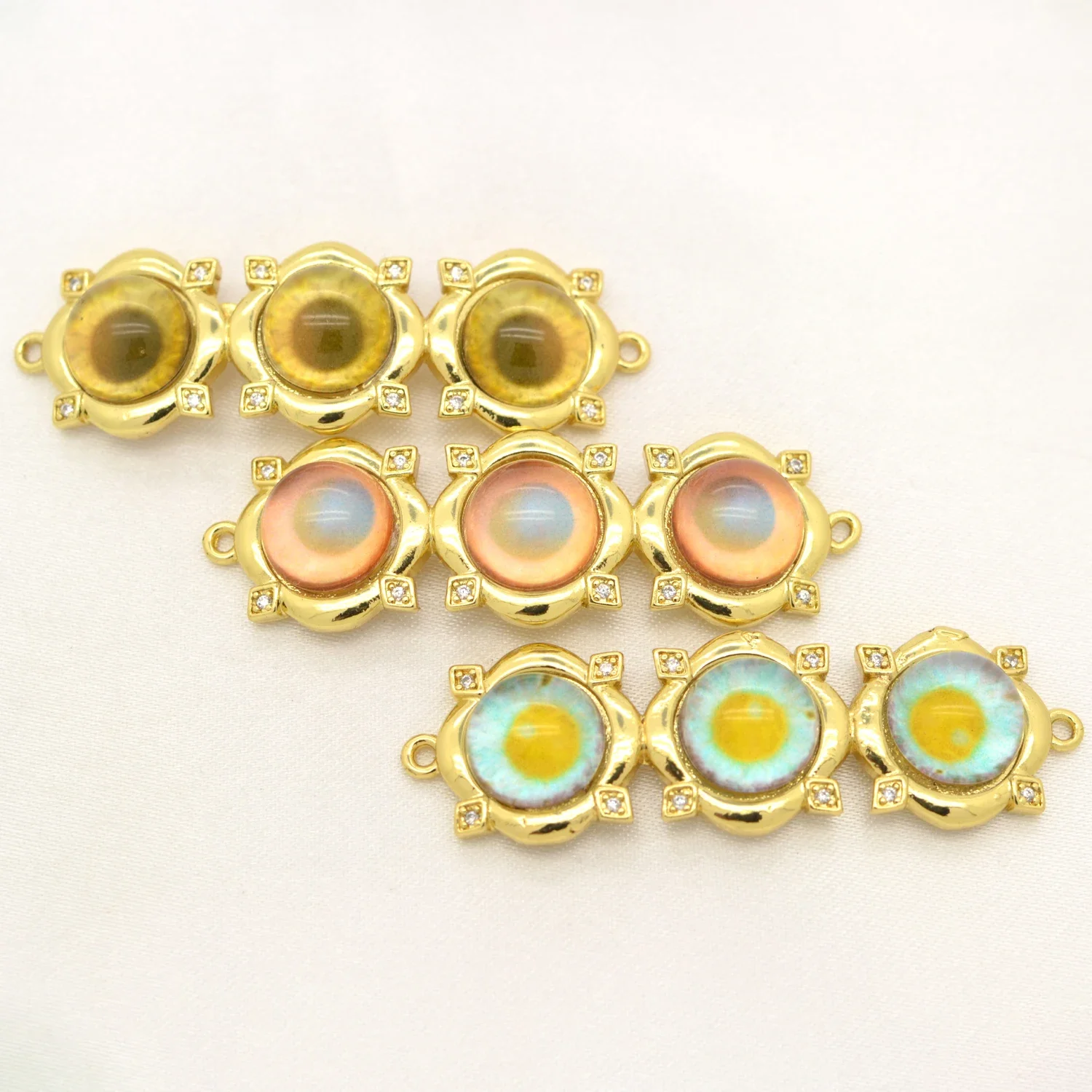 

Resin Three Eyes Gold Color Connector Brass Jewelry Connecting Material Round Eye Fasteners Bracelet Accessories Wholesale 3 Pcs