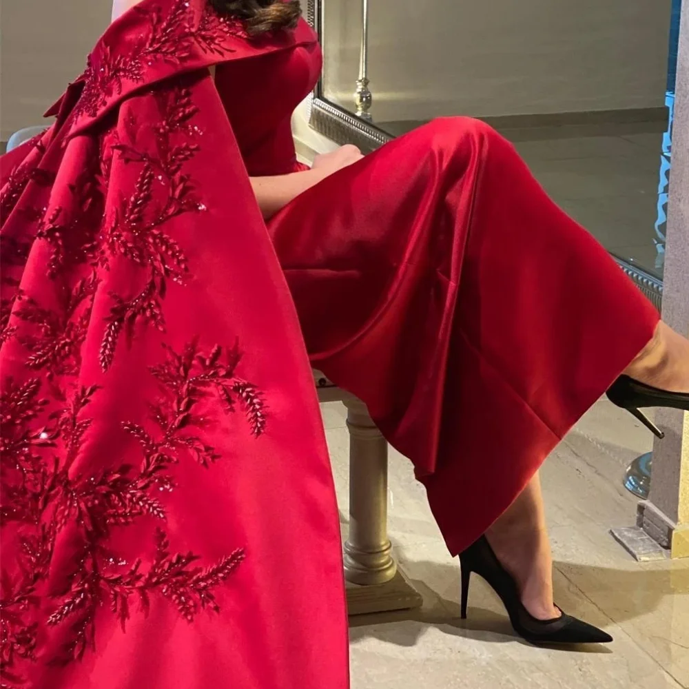 Vintage Long Red Off the Shoulder Satin Prom Dresses Short Sleeves with Cape Sheath Sweep Train سيرين لفساتين السهرة