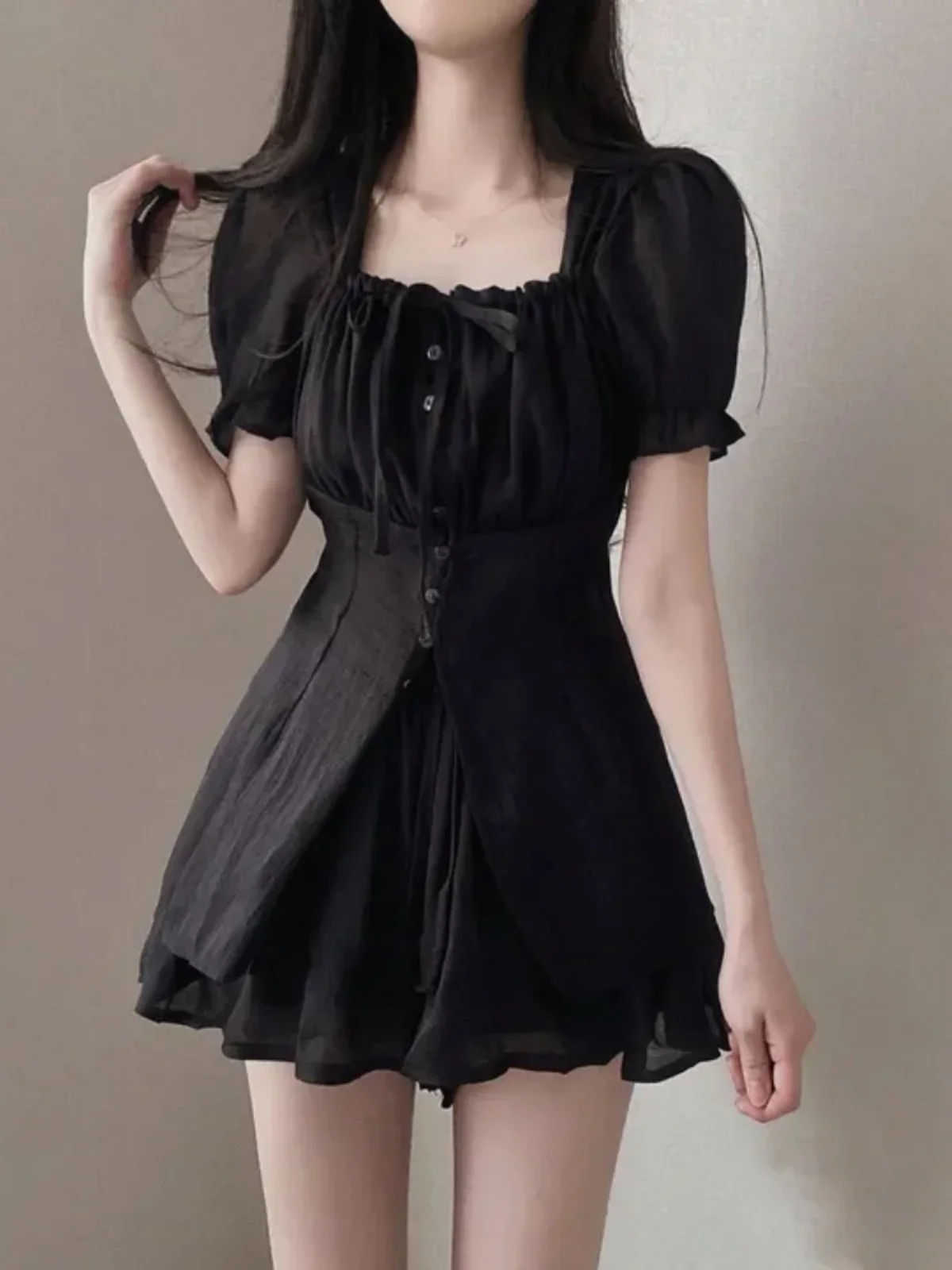 

Spring Faion Bubble Sve Square Collar Women's irt And High Waist Slim orts Two-Piece Set High Waist ort Sve But...