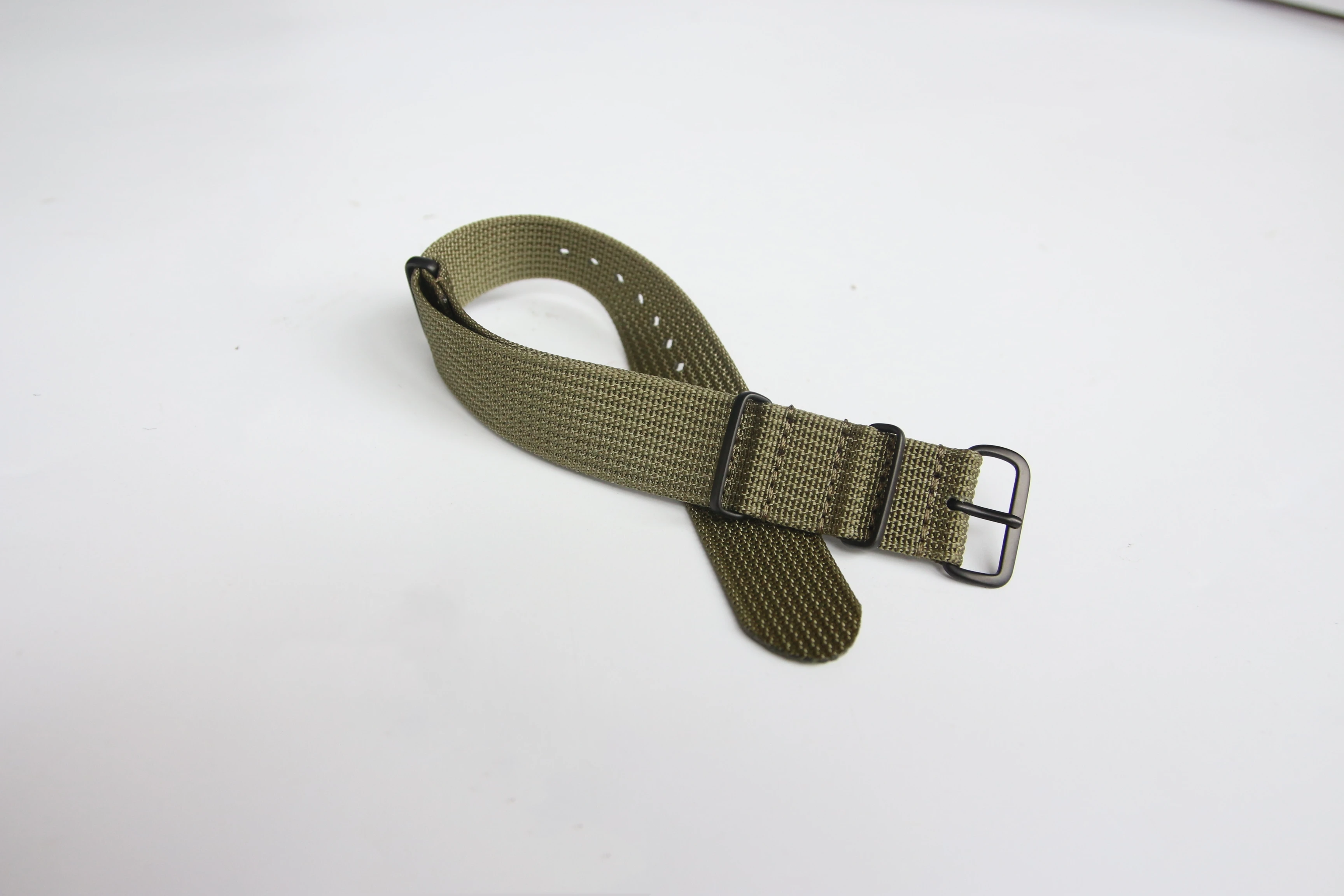 Schwarzes geripptes Uhrenarmband mit Schnalle, universelle Stoffbänder, 18 mm, 20 mm, 22 mm, hochwertiges Nylon-Nato-Uhrenarmband-Zubehör – Detail 8