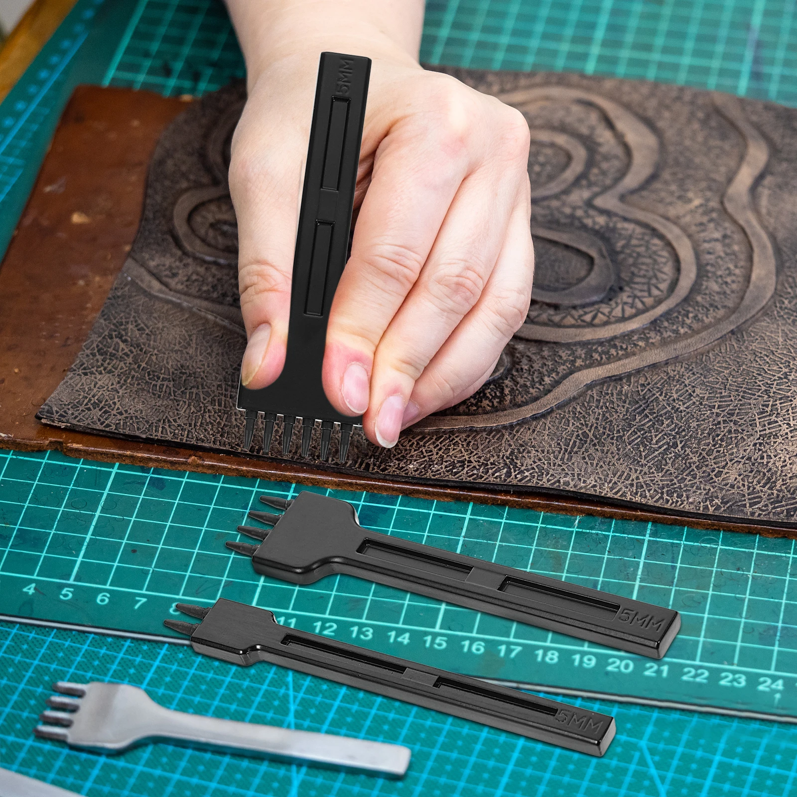 

3Pcs Hole Puncher High Carbon Steel DIY Leathercraft Tool Efficient Handmade Craft Supplies Hole Punch Tool Set