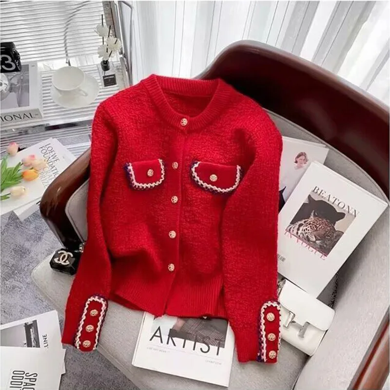 Ladies temperament Buttons Red sweater Autumn Winter New patchwork knitting Cardigan women clothing Girl next door fashion style