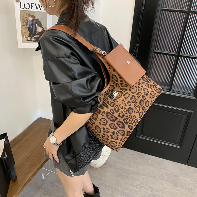 

Винтажные леопардовые сумки-тоут с леопардовым принтом для повседневных поездок и сумкой, высококачественная стильная замшевая сумка на одно плечо для женщин, большая сумка-хобо для покупок