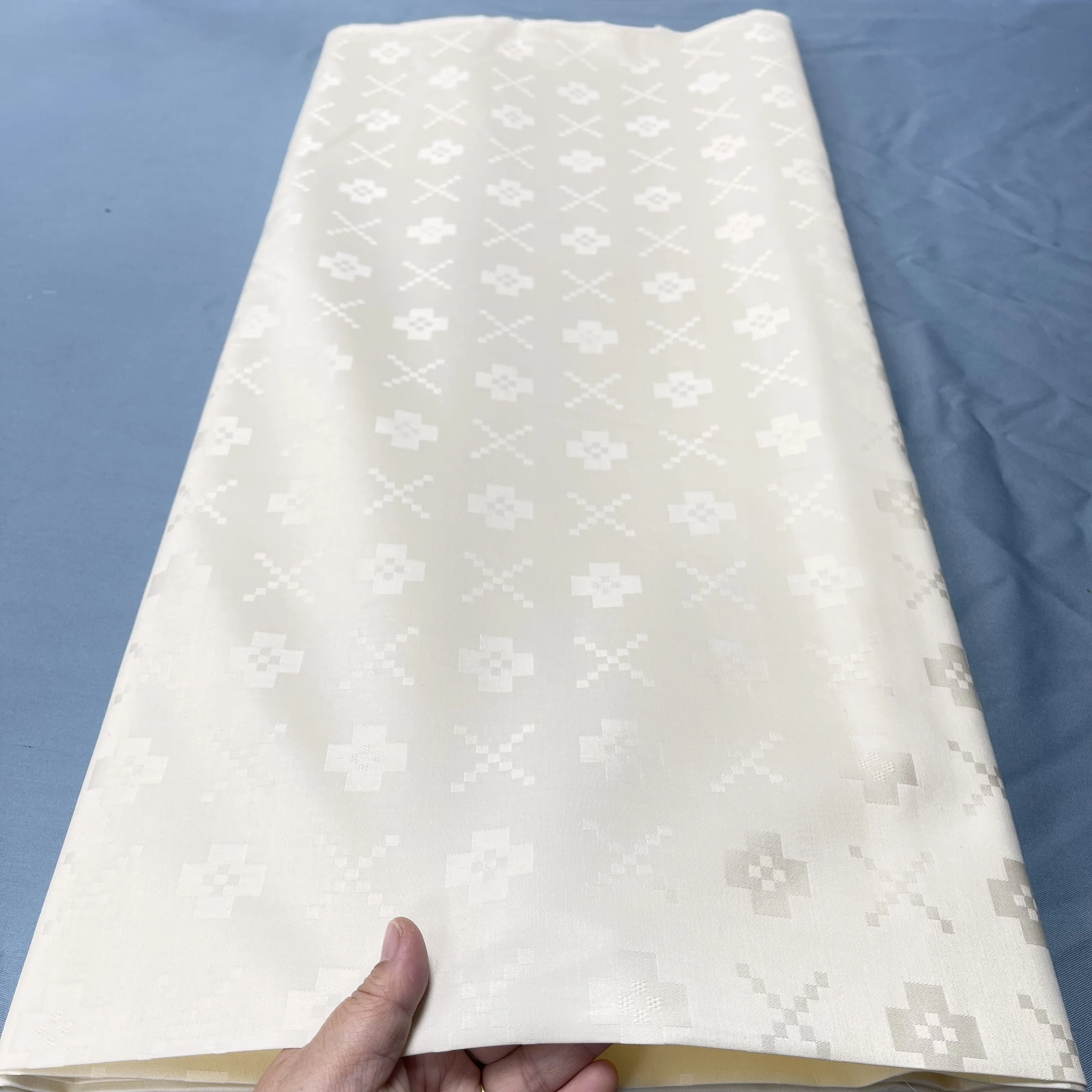 

Ткань Атику из Нигерии 2026 года для мужчин, 100% хлопок, белая швейцарская вуаль, для пошива африканских костюмов, 5 ярдов