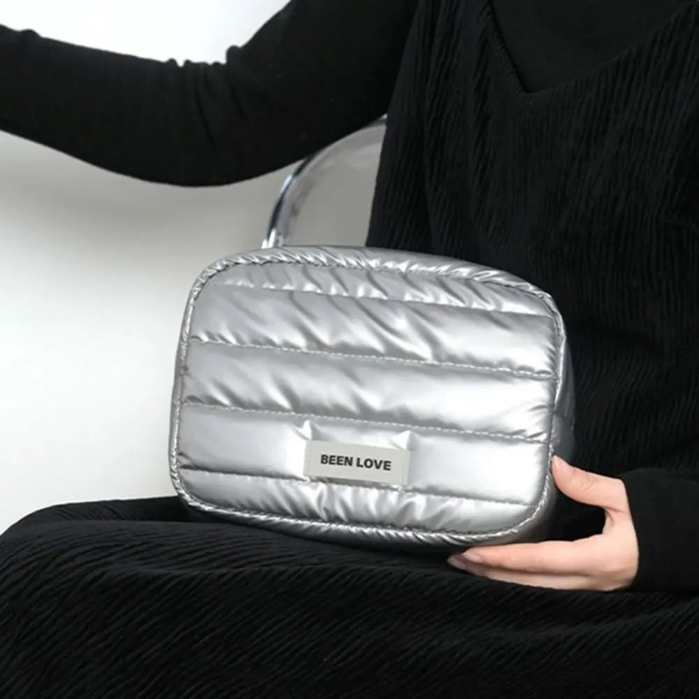 Fashion Down Puffy Makeup Bag Large Capacity Solid Color Travel Quilted Toiletry Bag Fluffy Zipper Skincare Storage Bag