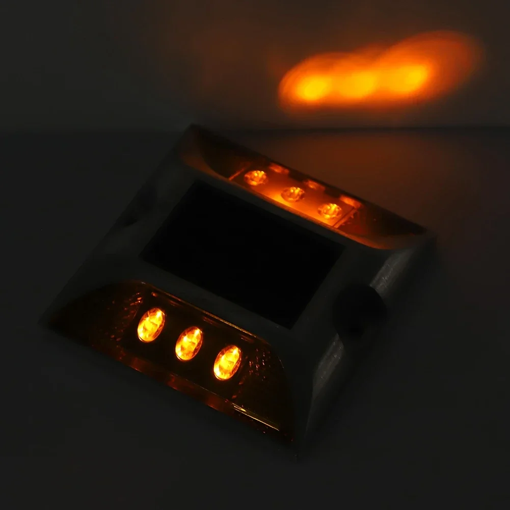 Ground Lights LED Solar Power Ground Marker Lights Waterproof Outdoor Driveway Road Highway Spike Lamp Solar Power Ground Light