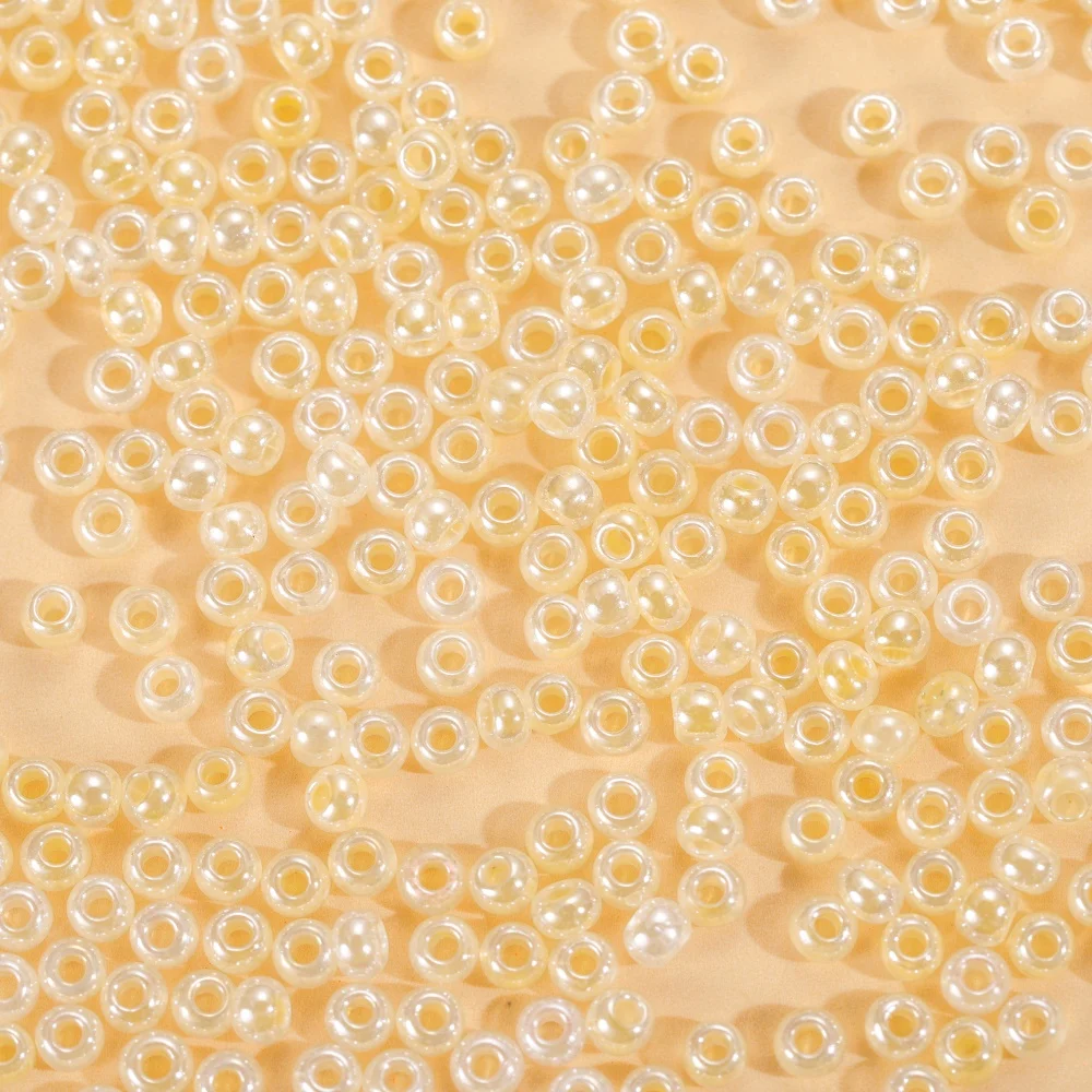 1000/1800 Stuks 2Mm Snoep Kleur Tsjechisch Glas Zaad Kralen Schattige Bulk Kleine Kraal Armband Handwerk Voor Diy Sieraden Maken Accessoires