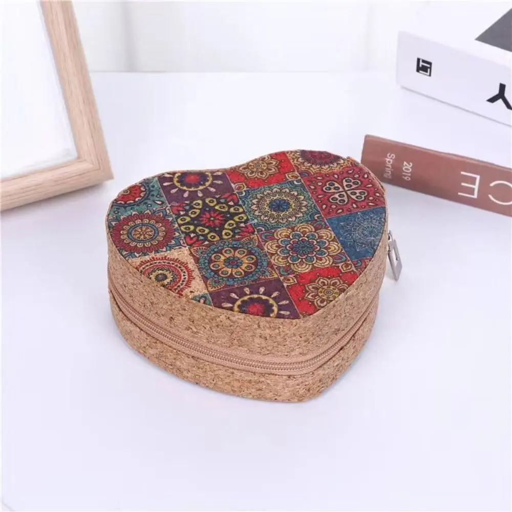 Zipper Heart Shaped Jewelry Box Portable Bohemia Ring Earrings Organizer Lightweight Durable Cork Jewelry Storage Case Travel