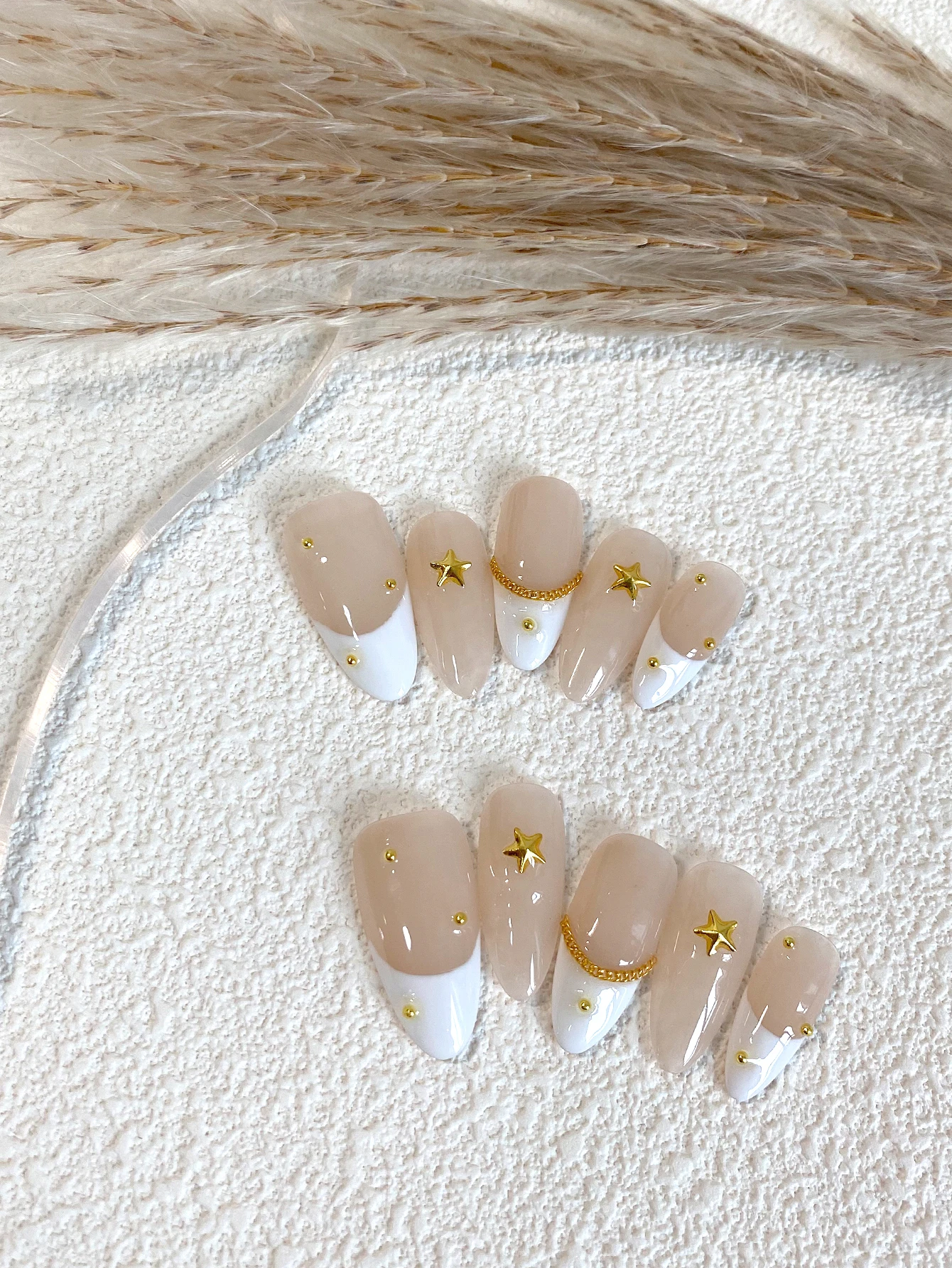 Press On Nail Set - 10-Piece Set of Nude White French-Style