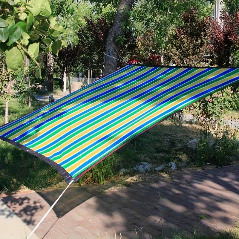 يحتوي شبكة مظلة الحديقة على حواف مخيطة ومعززة، مصنوعة من البولي إيثيلين عالي الكثافة للحماية من الشمس ومقاومة للأشعة فوق البنفسجية