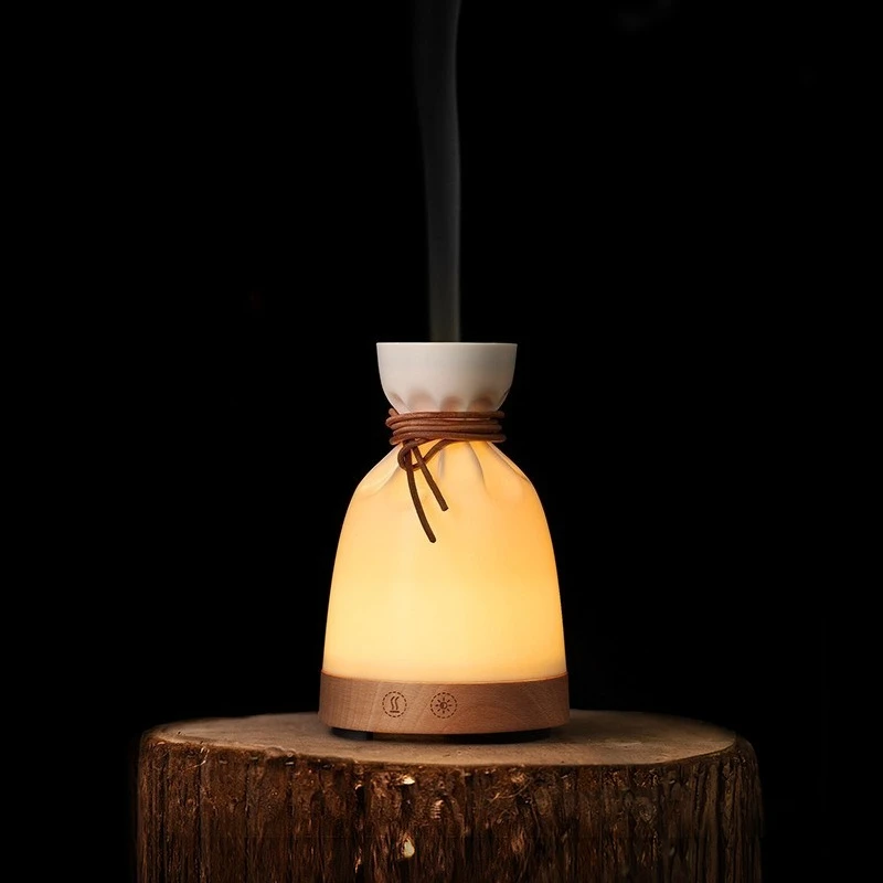 

New Bedroom Creative Design Fragrance Diffuser Small Night Light High-quality Wooden Design Atmosphere Light