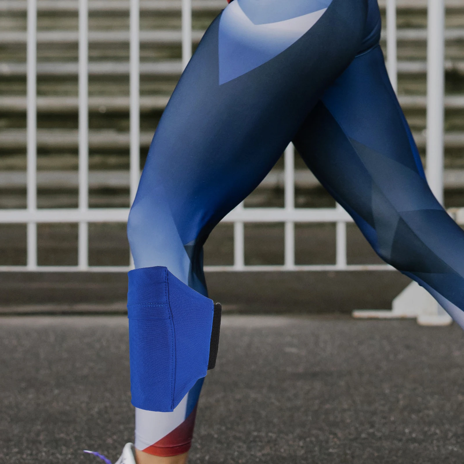 

Mobile Phone Leg Pouch Secure Sports Calf Bag for Running Cycling Outdoor Use Adjustable Buckle Strap Non-Slip Design for Active