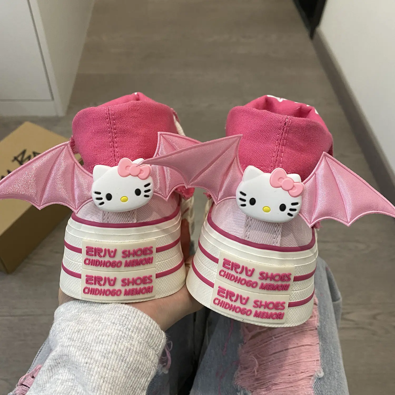 Sanrio Hello Kitty Niche Red High Top Canvas Shoes Women New Thick Soled Cute Board Shoes Korean Version Versatile Casual Shoes