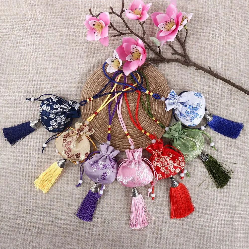 Decoration Plum Flower Pattern Jewelry Packaging Chinese Style Sachet Jewelry Storage Bag Dragon Boat Festival Bag Women Sachet