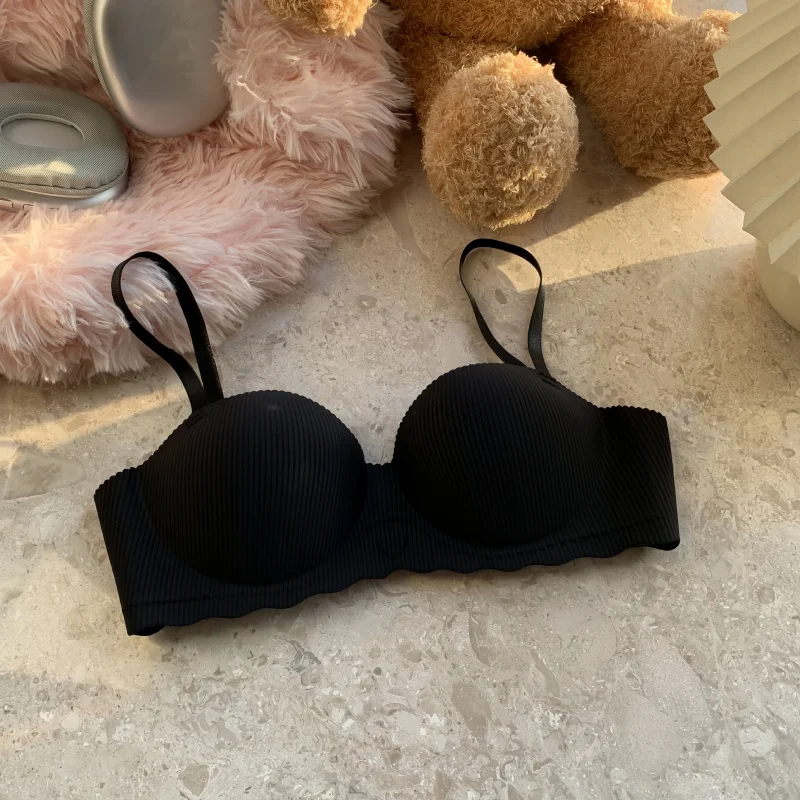 Seamless Push Up Bra Image 11