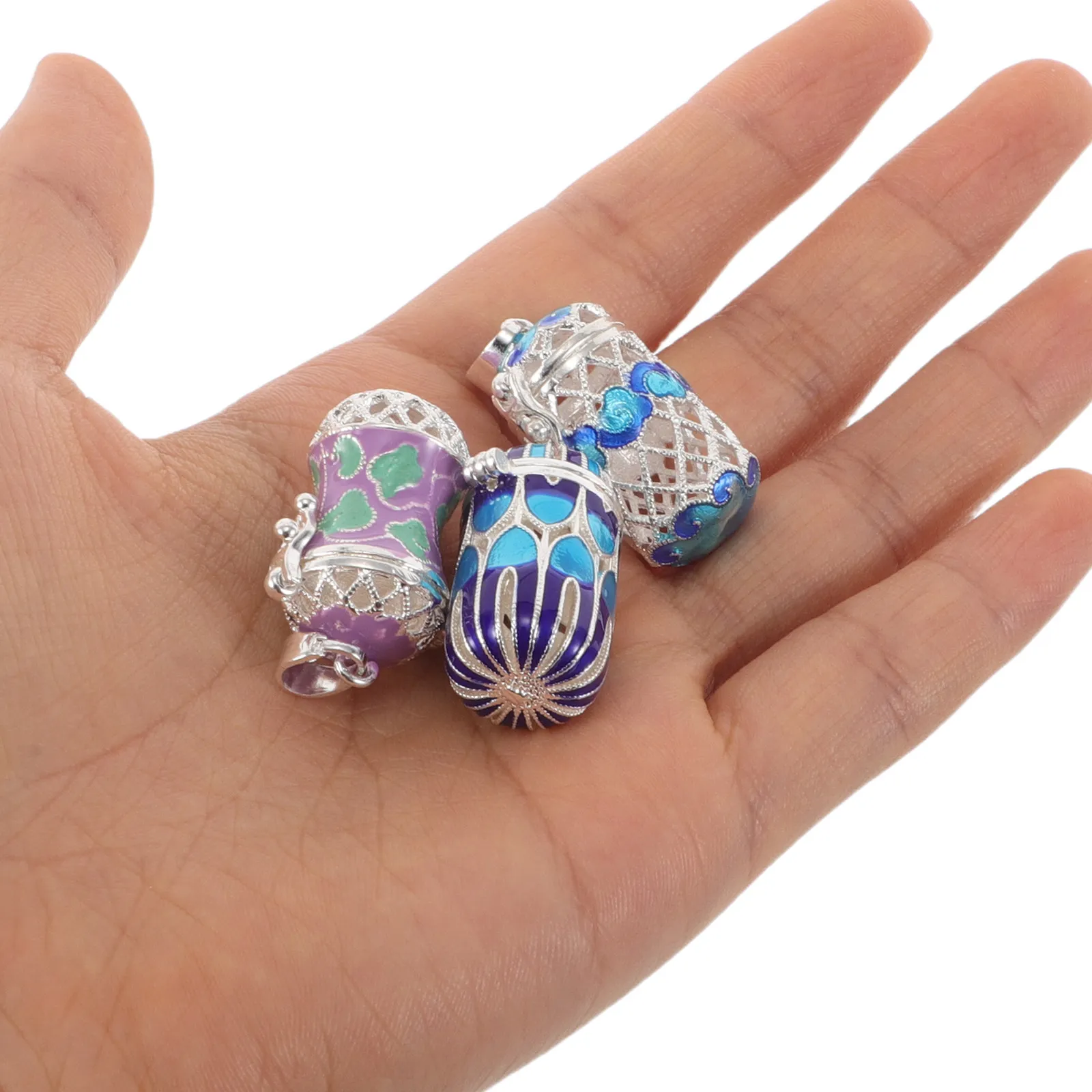 Mini Perfume Locket Necklace 3 Piece Set Enamel Hollow Pendant Essential Oil Diffuser Charm for Daily Wear