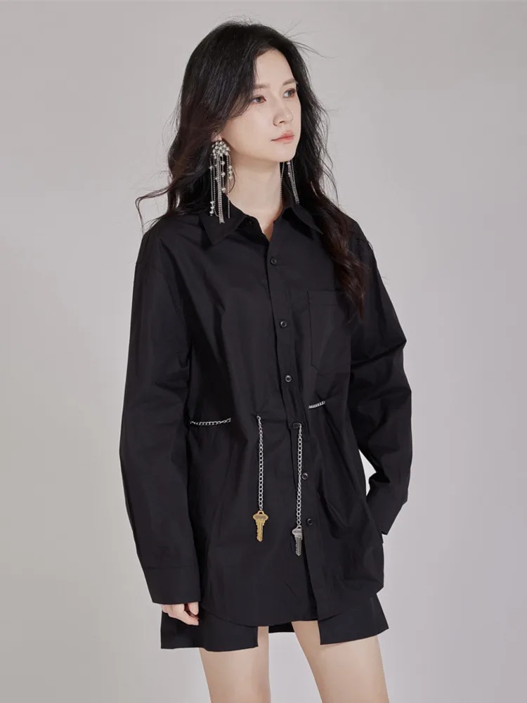 ZMEENNA قميص نسائي أبيض فضفاض مناسب بأزرار وأكمام طويلة وياقة مقلوبة وسلسلة مفاتيح على الموضة غير رسمية ZM4620 #5