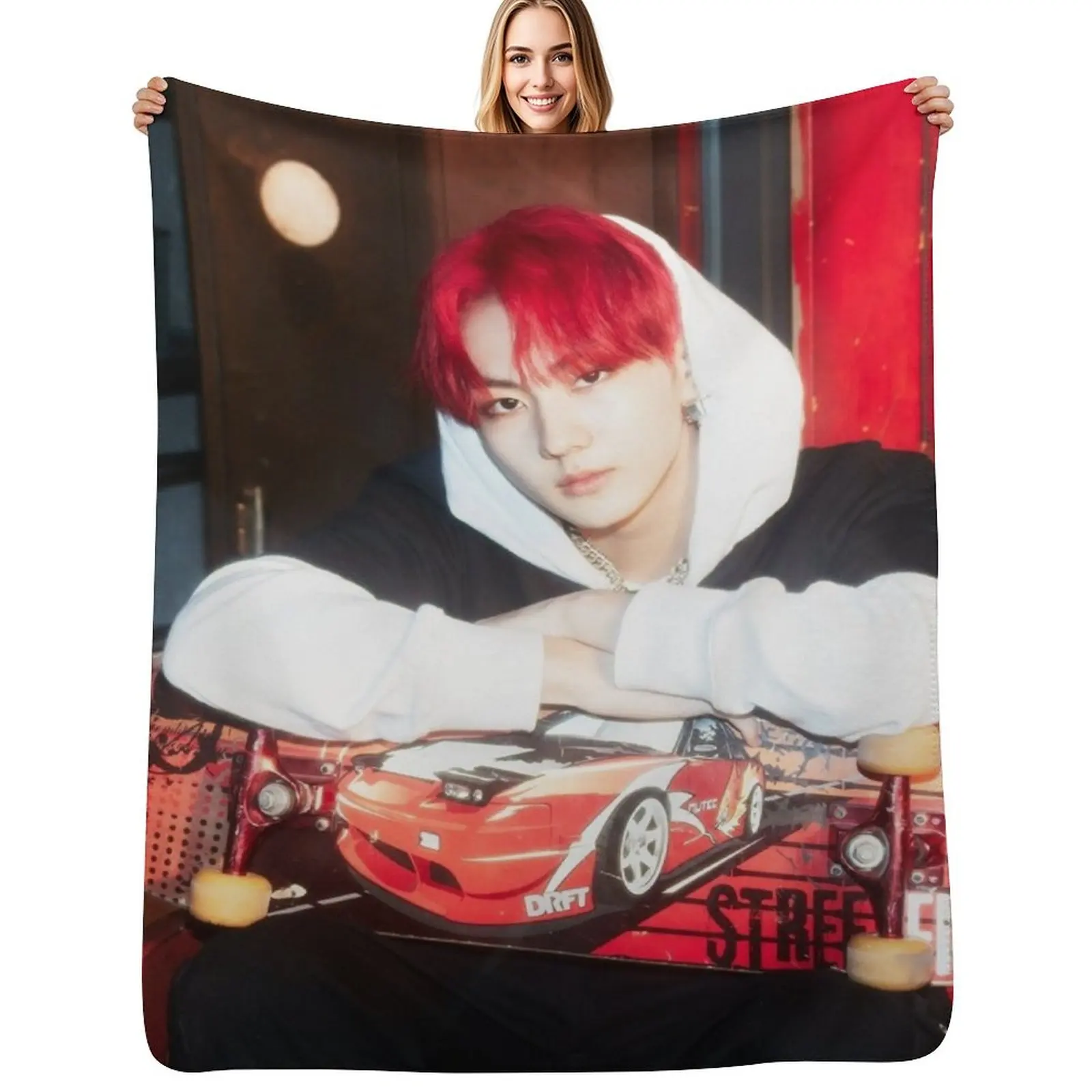 

jungwon Throw Blanket Soft Warm Blanket Gift for Men Women Adults