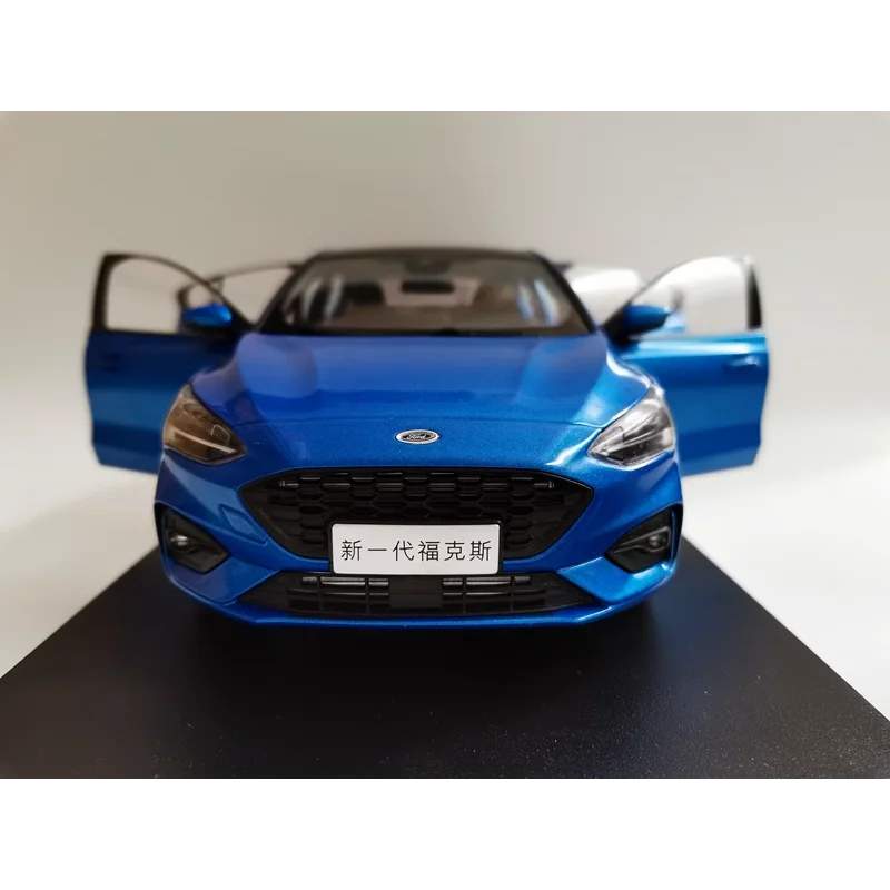 Diecast 1:18 Schaal Originele Changan FORD FOCUS 2020 Legering Model Auto Collectible Toy Gift Souvenir Display Ornament
