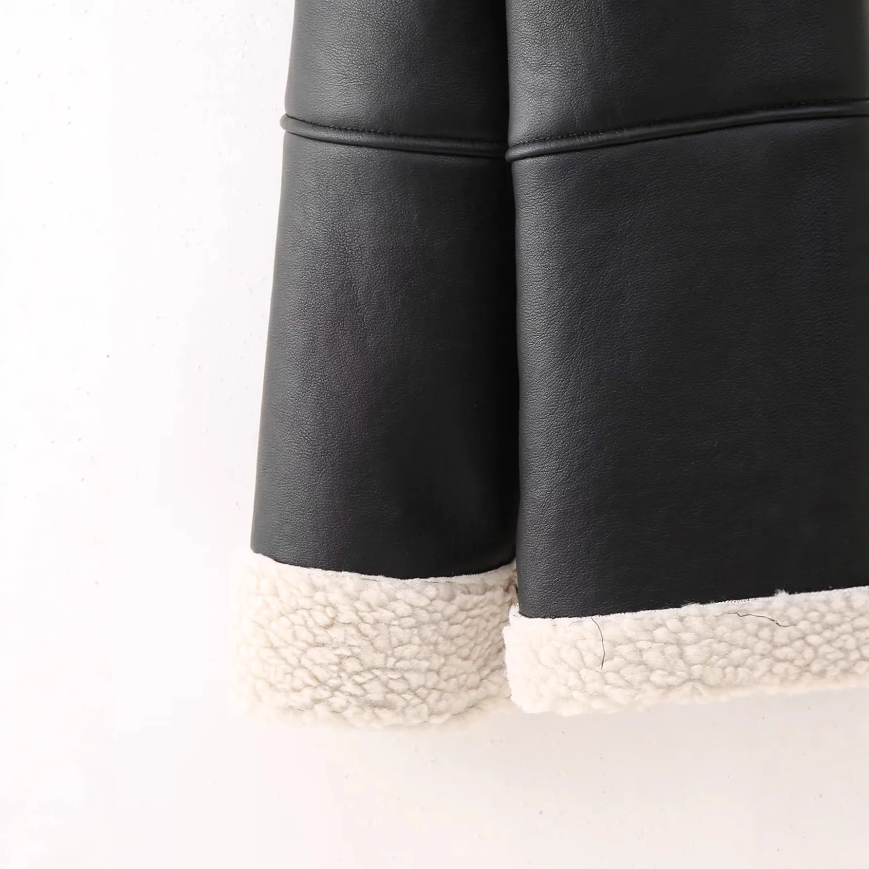 معطف فرو خروف كبير الحجم من Faionable مع مع معطف نسائي فضفاض من الجلد والفرو للخريف والشتاء وصل حديثًا