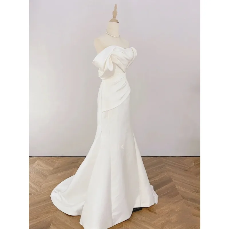 Satin Mermaid Wedding Dresses Withtrain Elegant Boat Neck Sexy Backless Bridal Dress Satin Simple Vestidos De Novia Customized