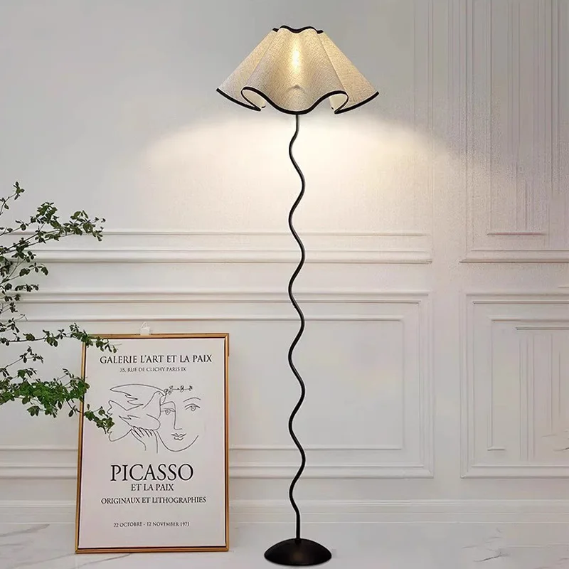 Modern Nordic Fabric LED Floor Lamps Table Light Soft Creative Flower Floor Light for Living Study Room Decorative Light Fixture