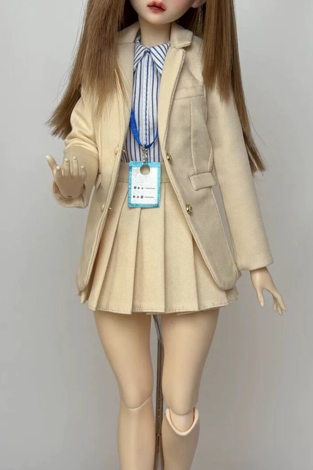 [Only Selling Clothes ] Big Size Doll 1/4 Shirt Pleated Skirt Work Badge Apricot Colored Suit for BJD Action Figure Body
