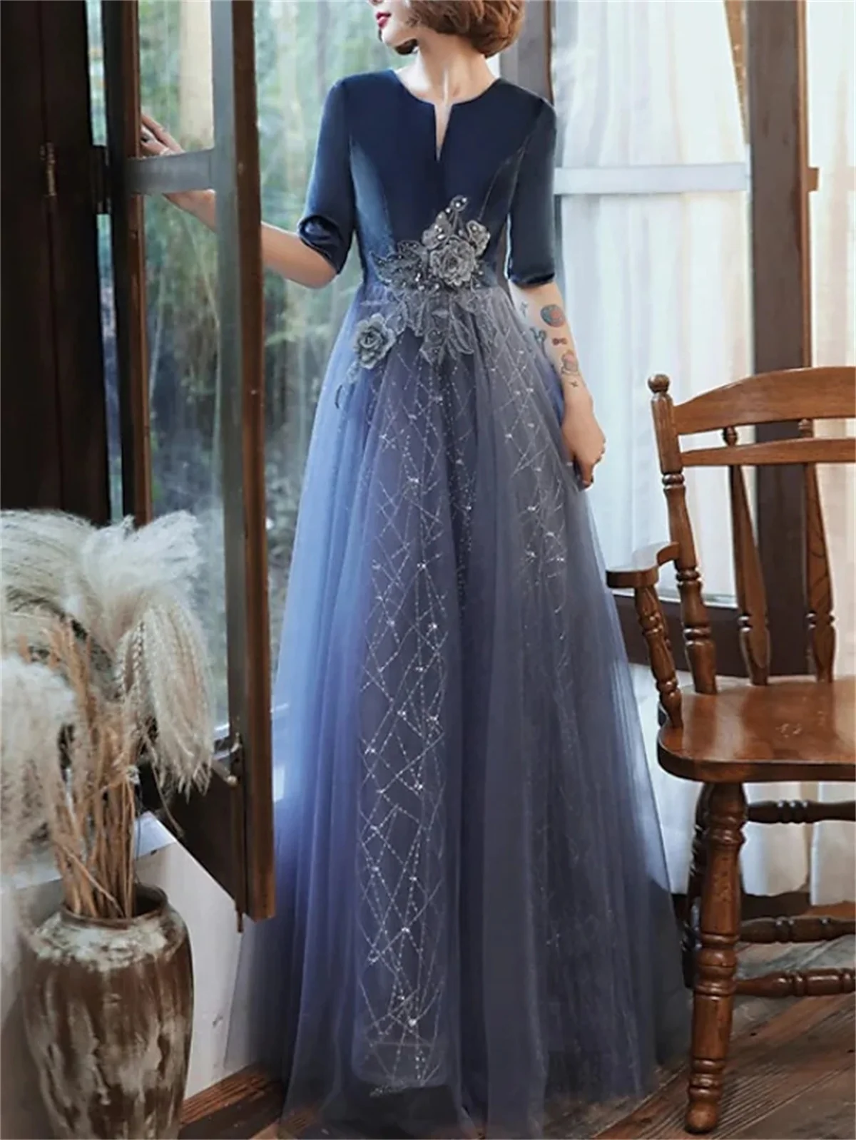 Sheath / Column Bridesmaid Formal Dress For Ladies V Neck Half Sleeve Vintage Floor Length Tulle / Velvet With Sequin / Applique