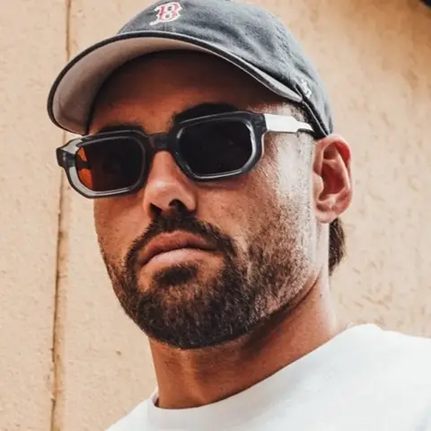 Nuovi occhiali da sole rettangolari donna uomo lussuoso Designer di marca occhiali da sole Casual occhiali da sole da esterno con personalità in plastica maschile femminile