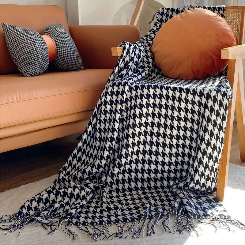 Nordic Two-Color Checkered Woven Blankets Multi Use Office Nap Blanket and Sofa Cover Exquisite Bed End Blanket for Homestays