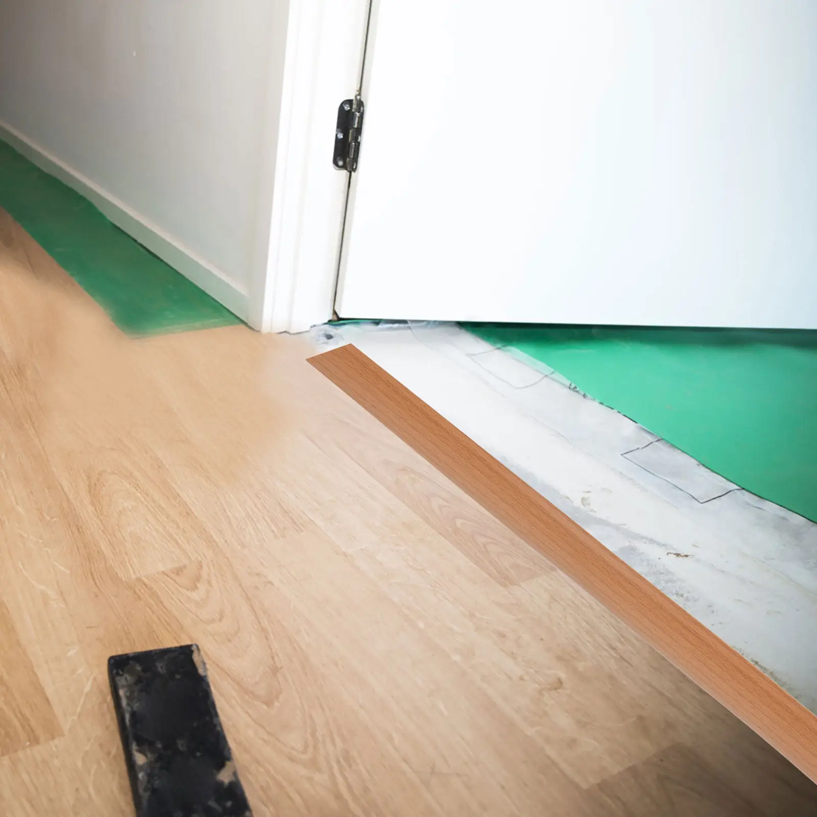 

1M Self Adhesive Floor Transition Strip PVC Flexible Carpet Threshold Strip Tile to Carpet Edging Trim for Home Restaurant Hotel