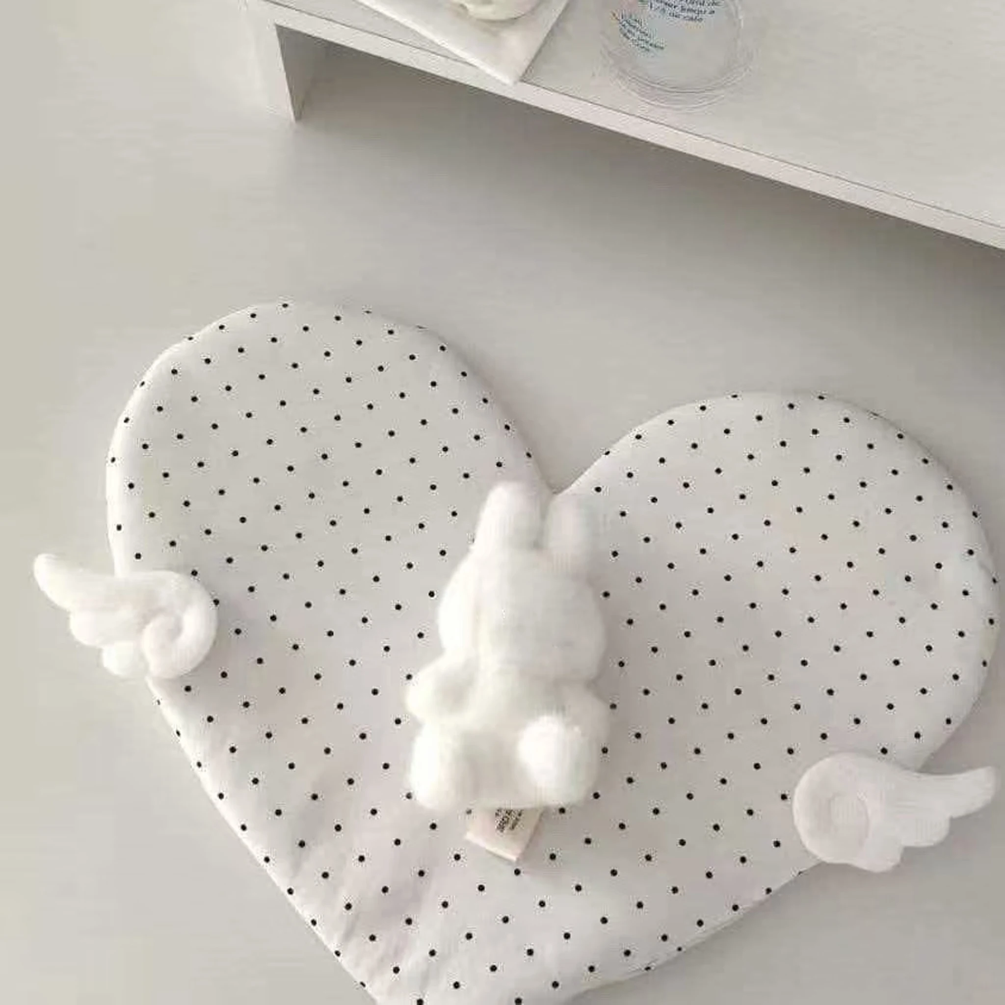 New High-looking Korean Polka-dot Love Ritual Placemat Fabric Tabletop Decoration Bedroom Table Mat Heart-shaped Placemat Gift