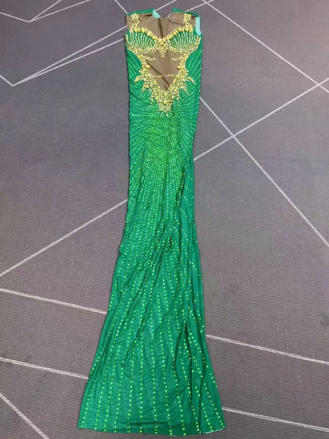 Sukienka damska seksowna, błyszcząca, z zielonymi cyrkoniami, bez rękawów, długa, na imprezę, urodziny, wieczór, sesję zdjęciową, występ sceniczny, kostium.